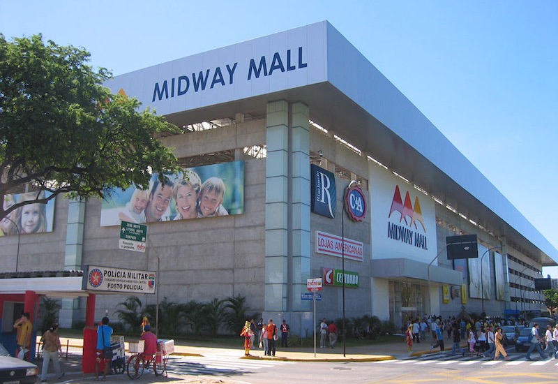 Fachada do shopping Midway Mall em Natal