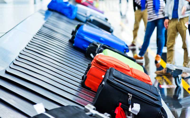 Esteira de bagagens no aeroporto em Pipa