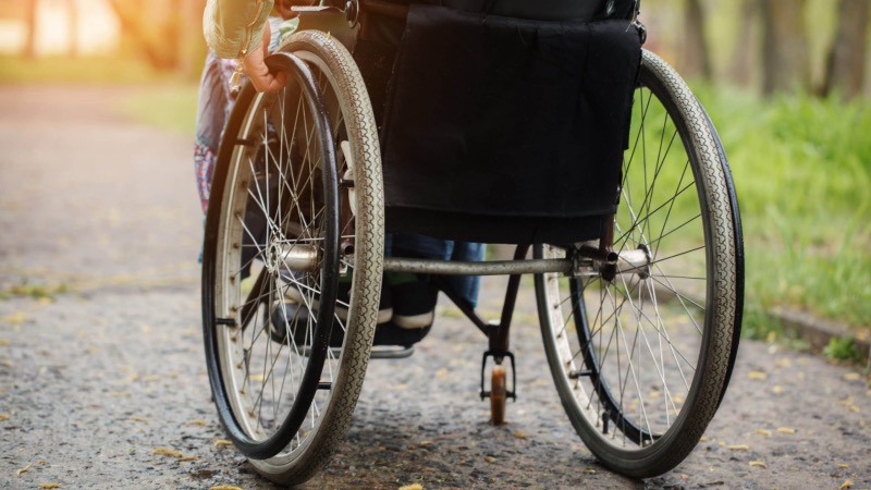 Deficiente físico na cadeira de rodas em Natal