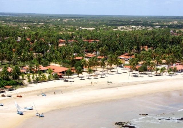 Vista aérea da praia de Perobas