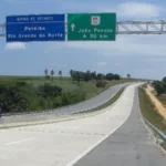 Estrada na divisa do Rio Grande do Norte com a Paraíba